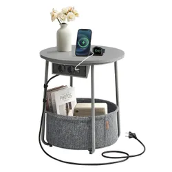 Сірий стіл із газетою та силовою смугою