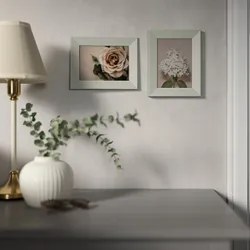 IKEA PLOMMONTRÄD(205.943.35) рамка, блідо -сірий -зелений